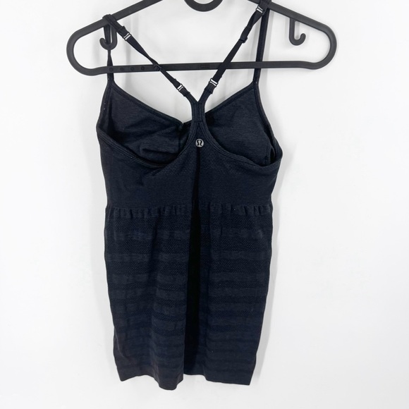 ✅ Lululemon Ebb & Flow BLACK Tank TOP SIZE 2 - Picture 4 of 4